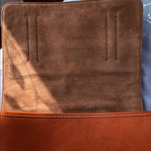 Dooney & Bourke Cream and Brown Shoulder Bag - Picture 15 of 16